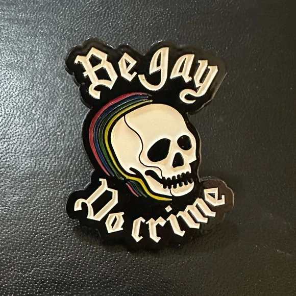 Be Gay Do Crime Pin - Picture 1 of 1
